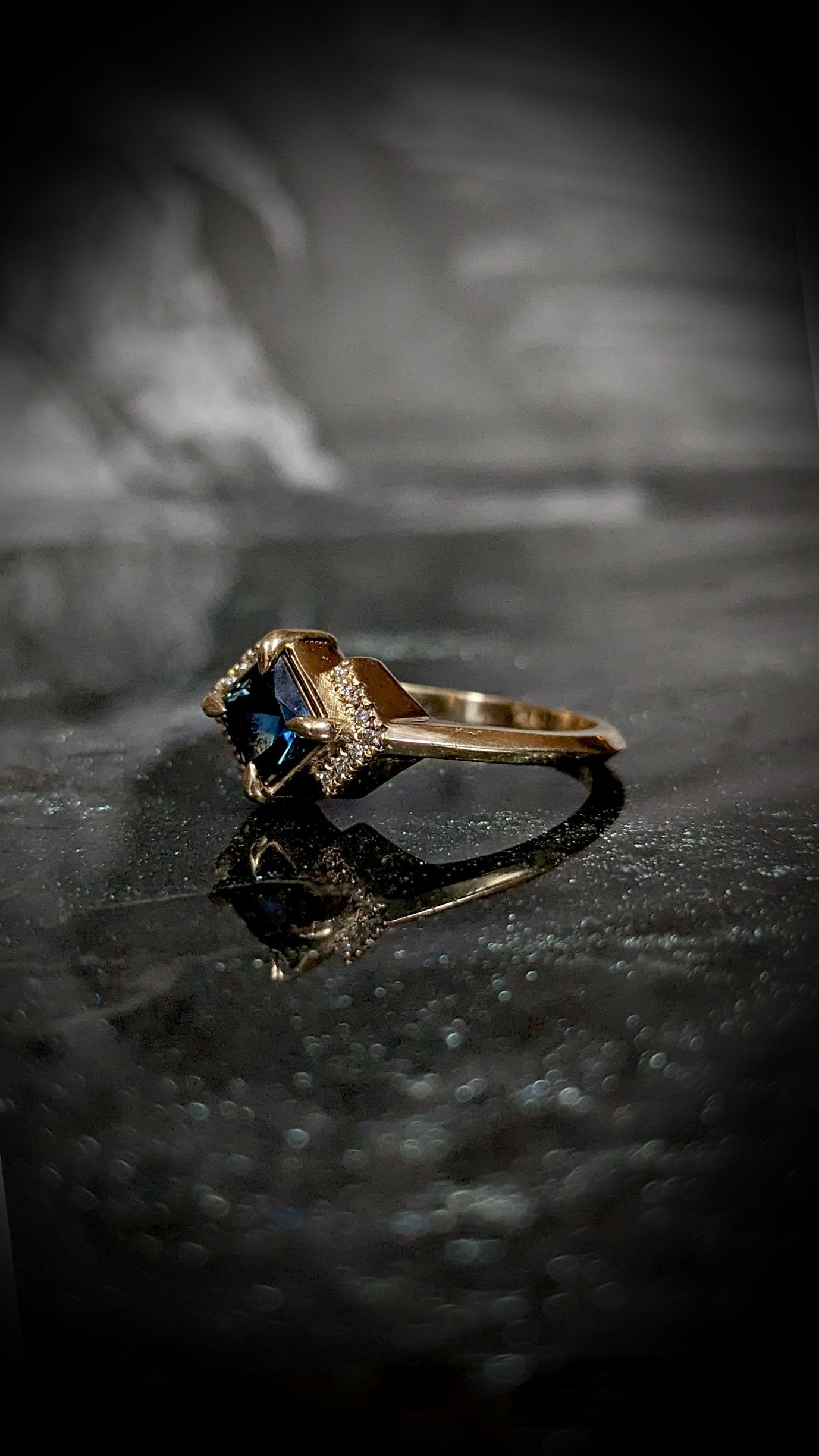 Andromeda Australian Sapphire Chevron Halo