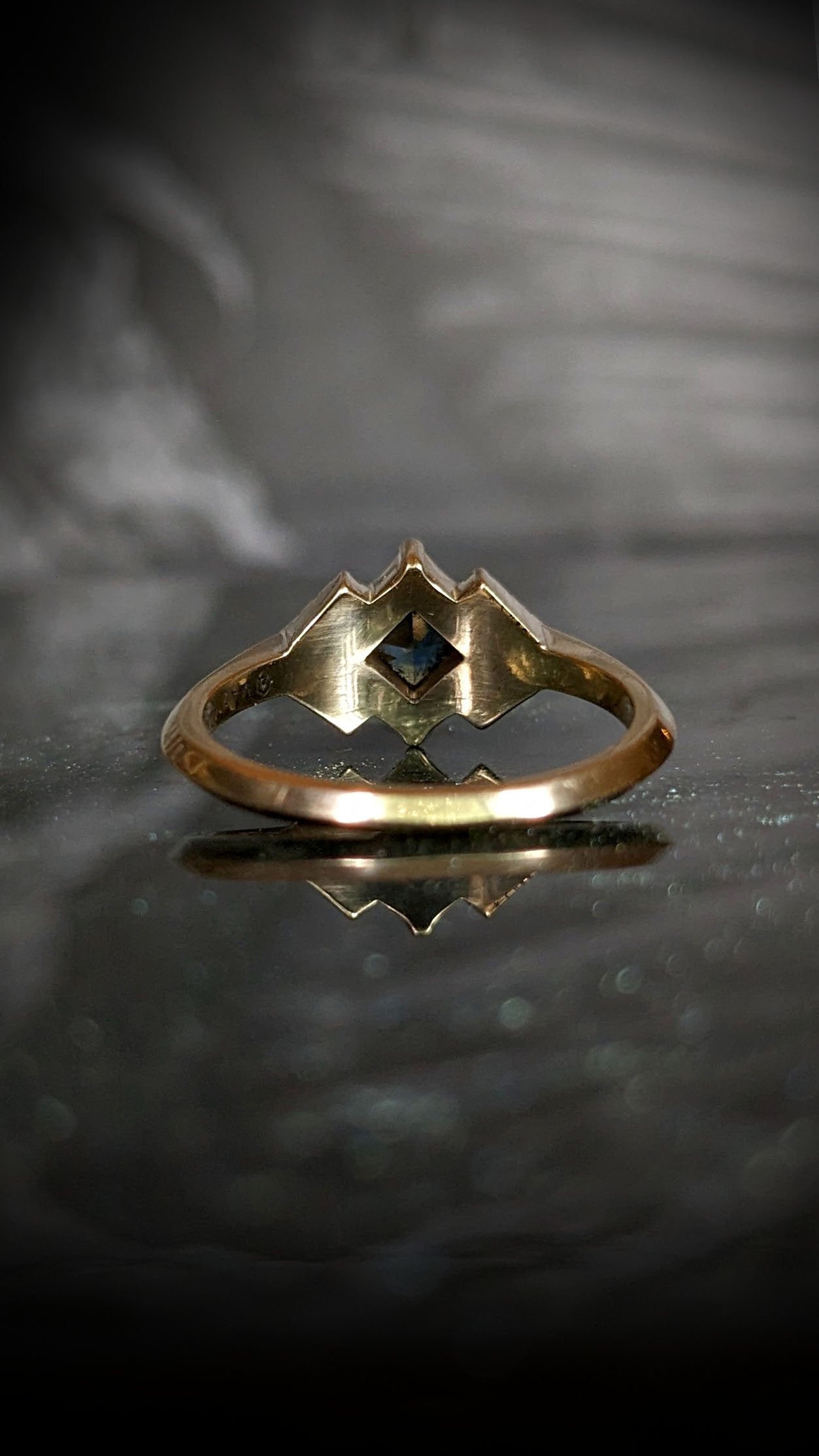 Andromeda Australian Sapphire Chevron Halo