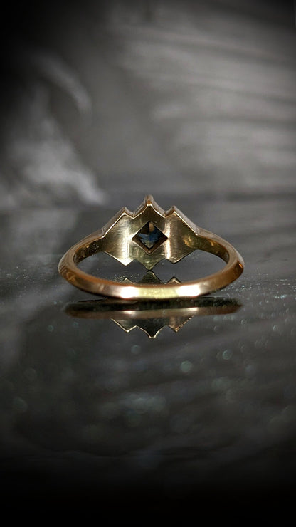 Andromeda Australian Sapphire Chevron Halo
