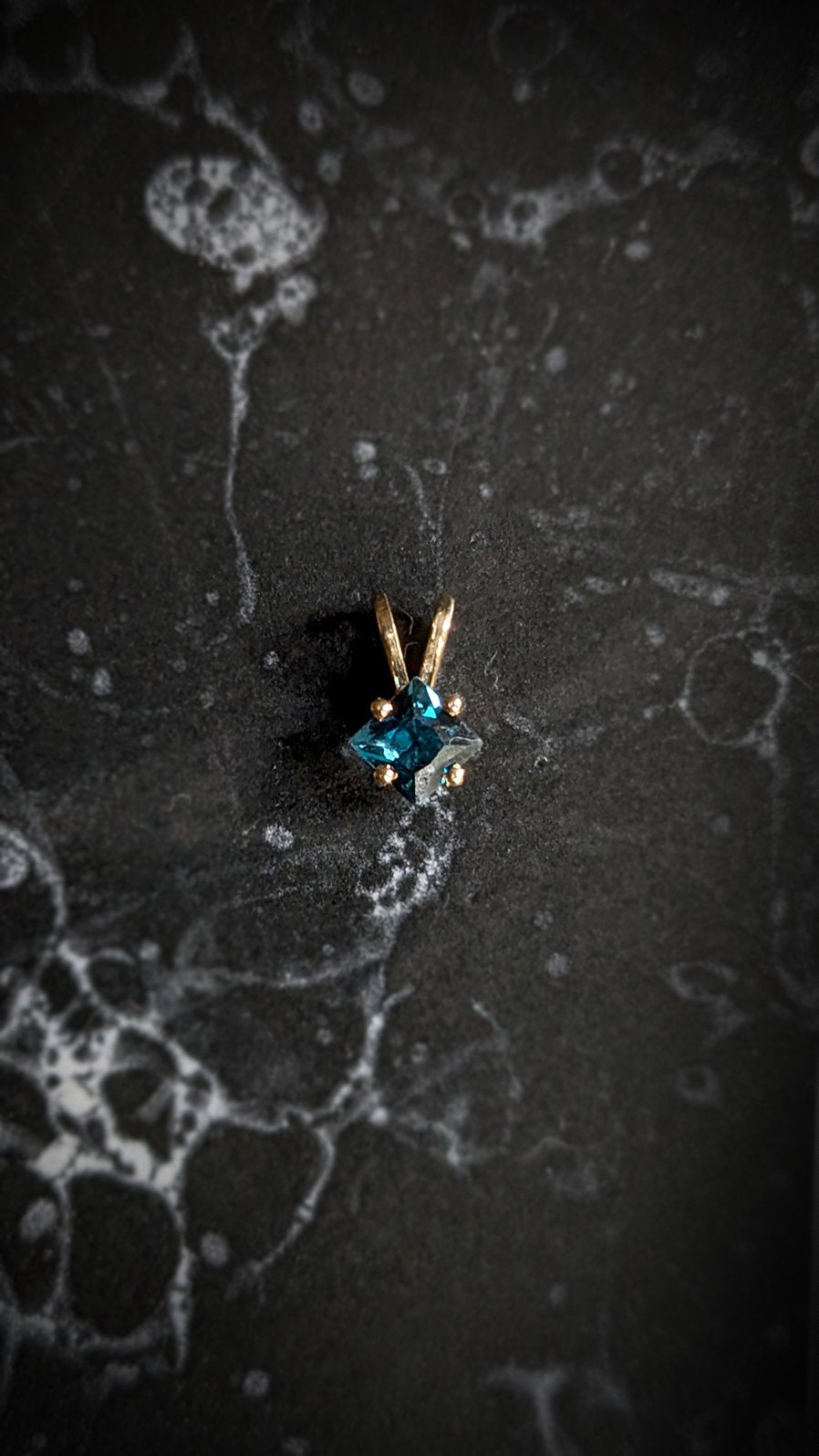 Azulon 14k Gold Slider Pendant - Custom