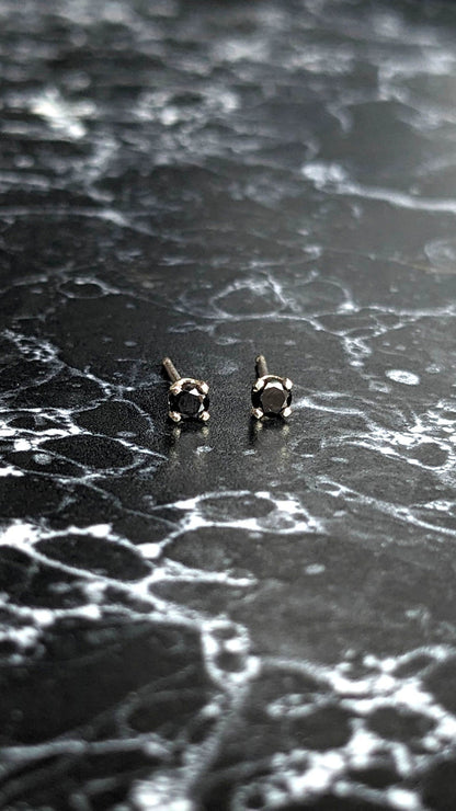 Black Spinel Studs