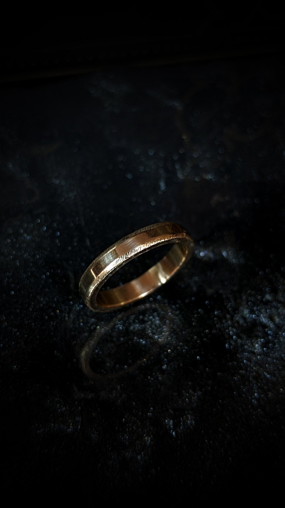 Caspian Bevelled Edge Band - 5mm