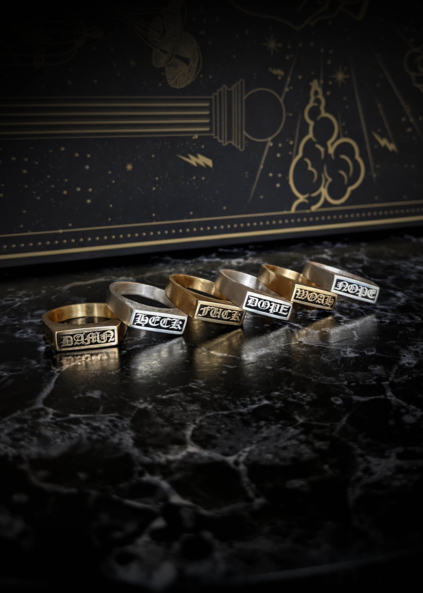 Custom Text Signets