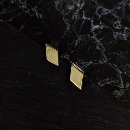 DIA Mini Solid Studs