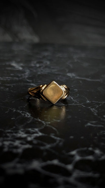 Deco Chevron Signet Ring