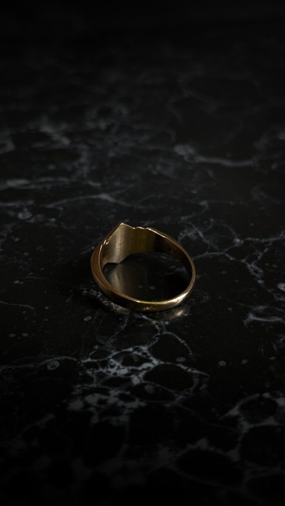 Deco Chevron Signet Ring