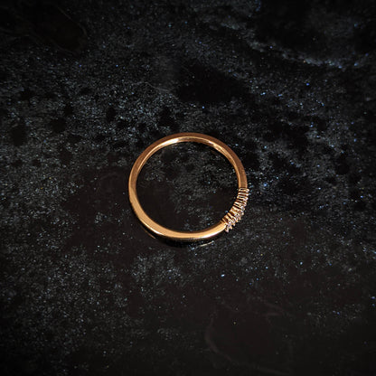 Diminuend White Diamond Baguette Ring