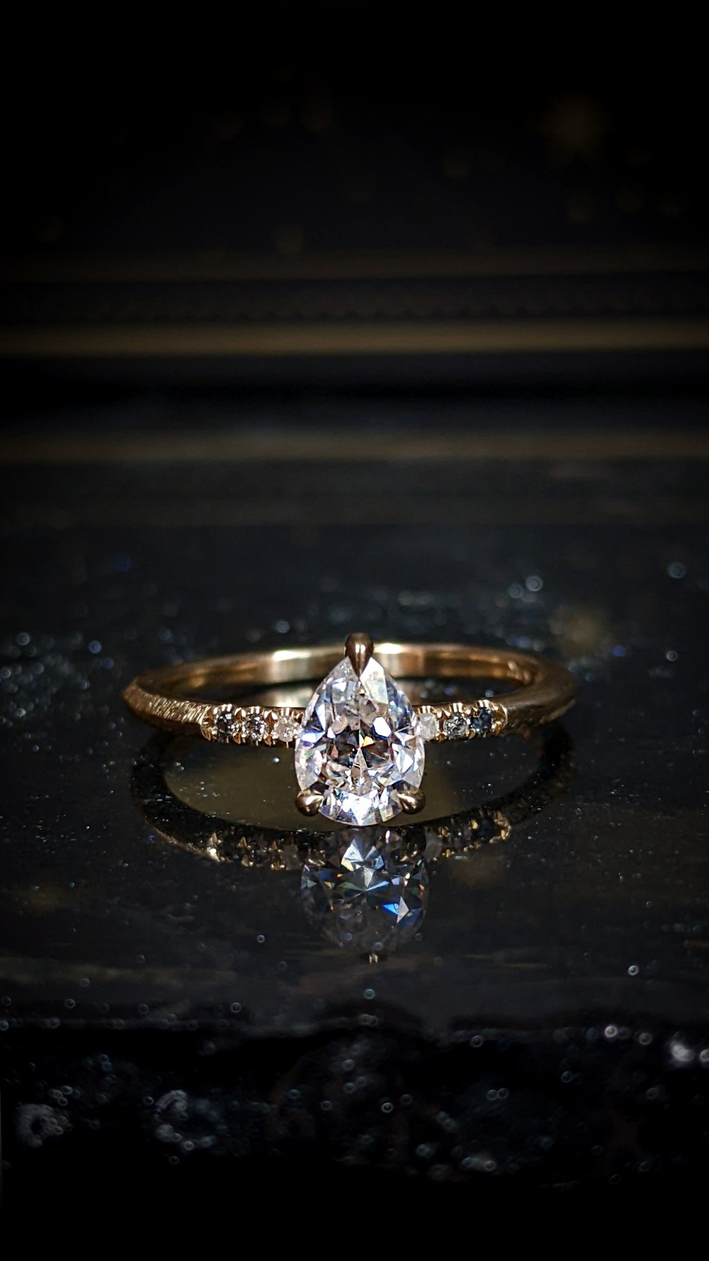 Draco Pear Ombre Accented Ring