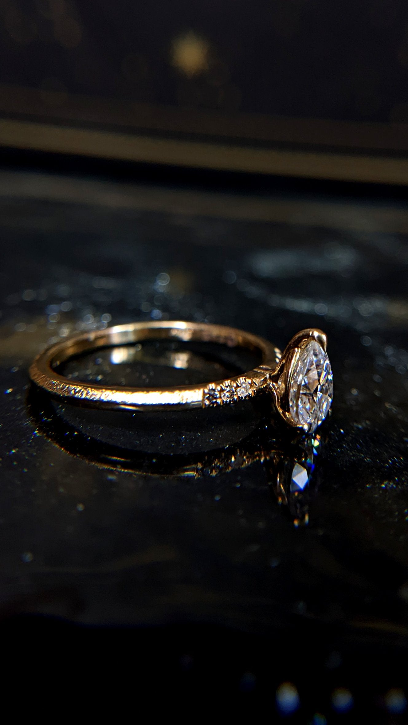 Draco Pear Ombre Accented Ring