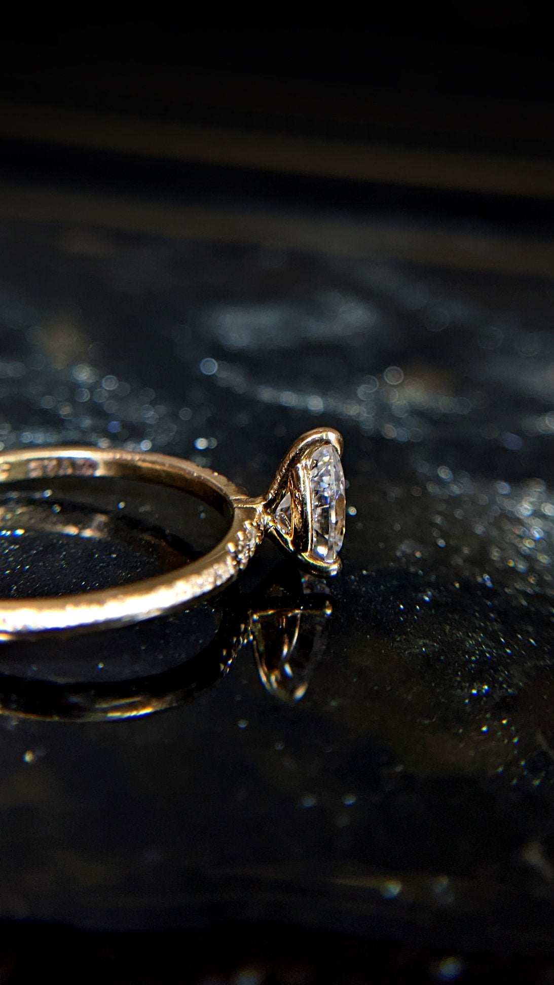 Draco Pear Ombre Accented Ring