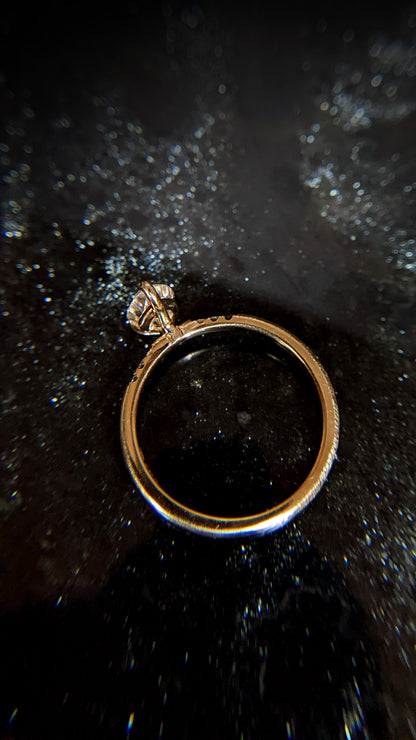 Draco Pear Ombre Accented Ring