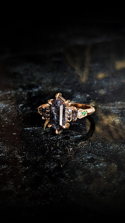 Elora Hexagon Salt & Pepper Deco Ring