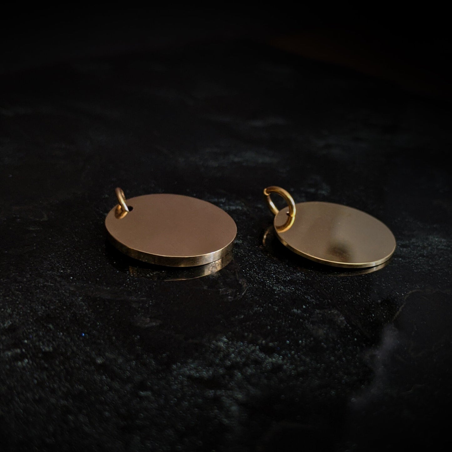 Engravable 10k Gold Pendant - 17.5mm
