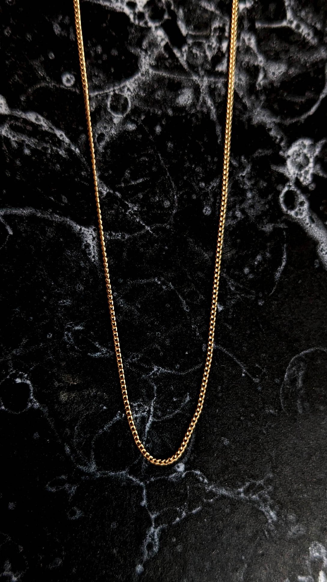 Fine 10k Gold Curb Chain