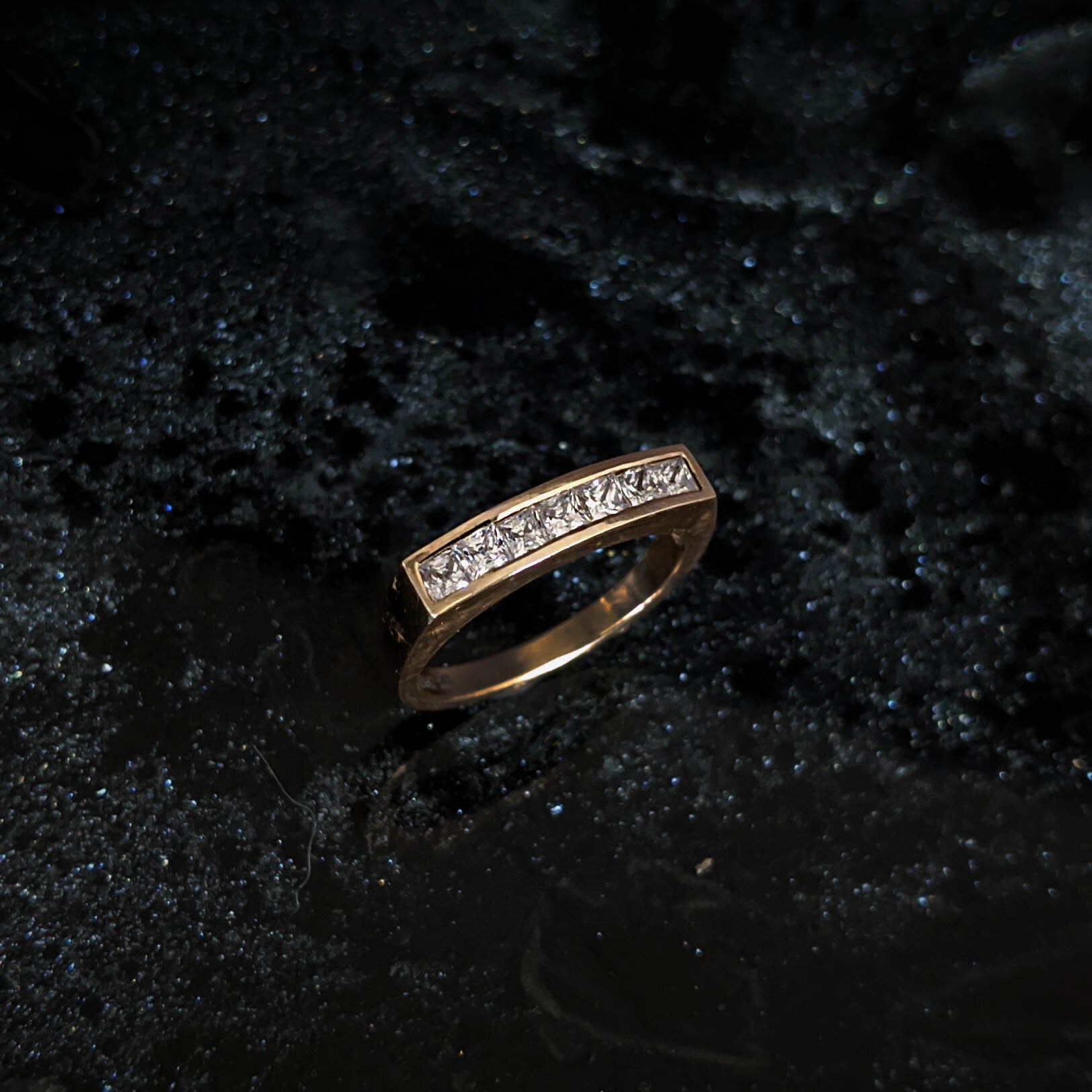 Hedwig Lab Diamond Band