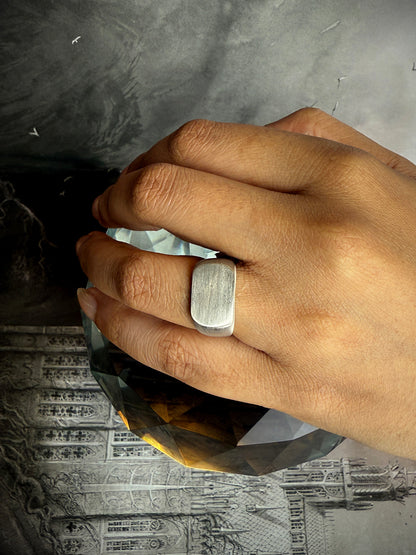 Rounded Rectangle Signet Ring