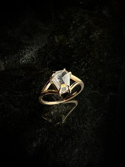 Lilith Split Shank Diamond Ring