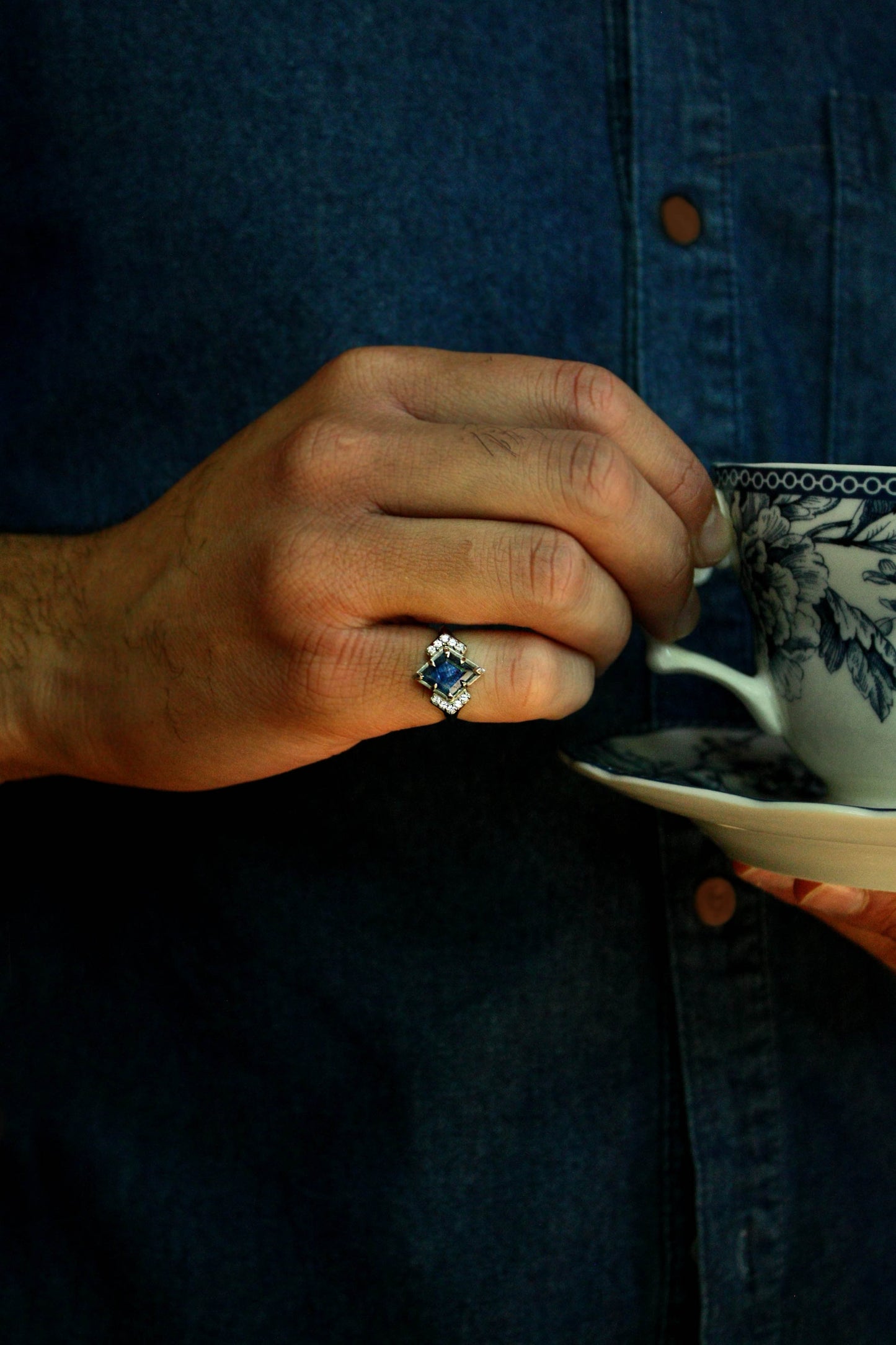 Katara Sapphire Chevron Halo