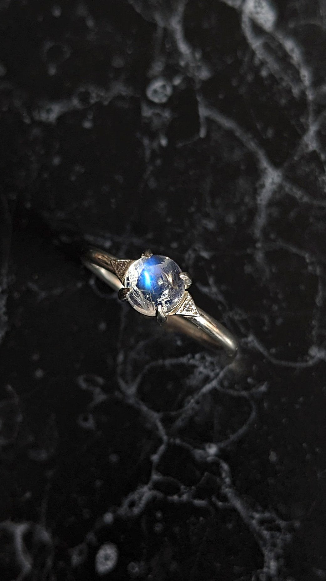 Luna Moonstone Ring