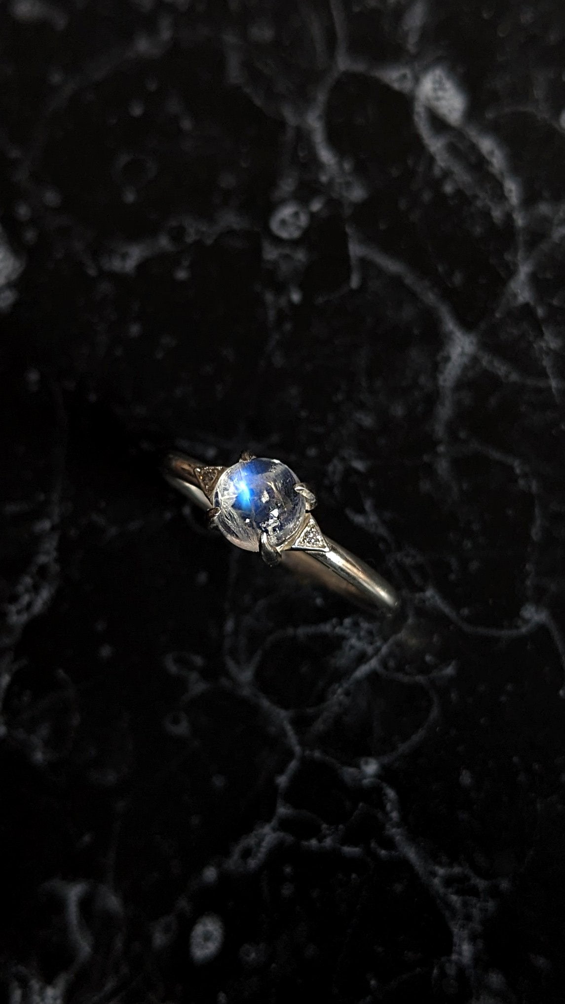 Luna Moonstone Ring