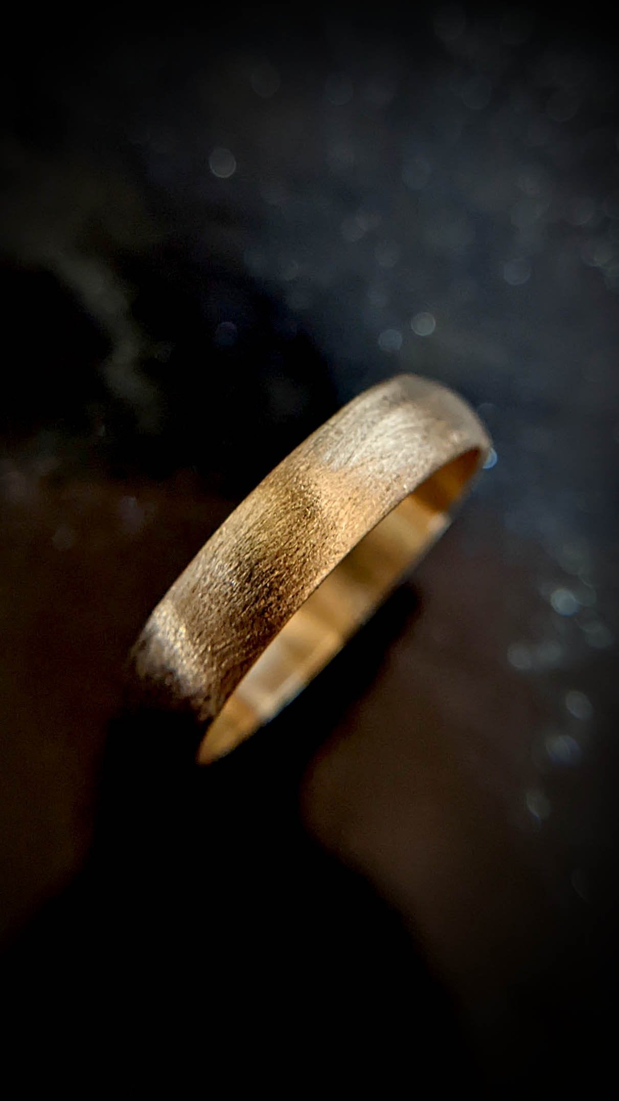 Mortimer Half Round Lightweight Band