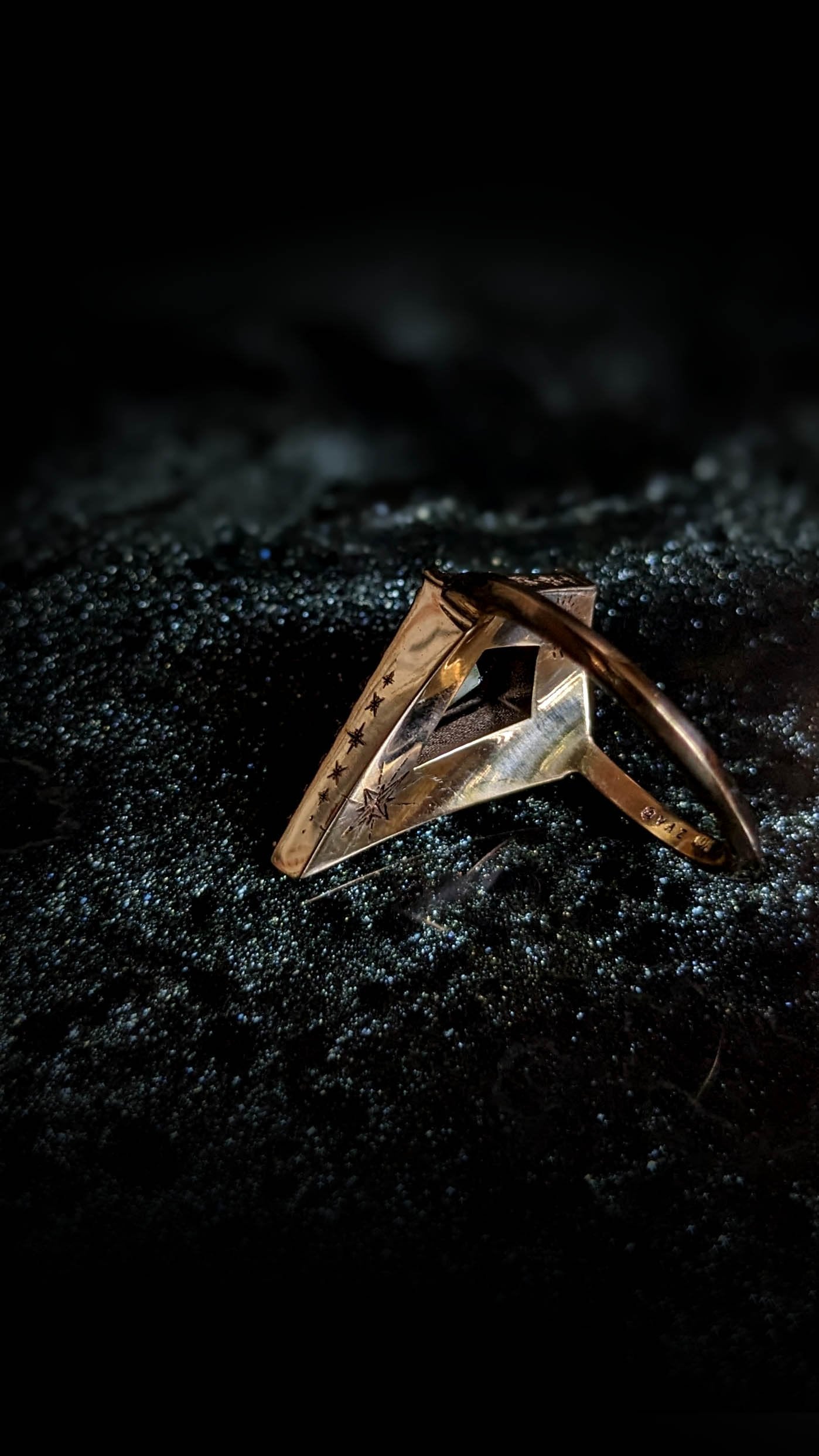 Nox v2 Spinel Kite Ombre Diamond Halo