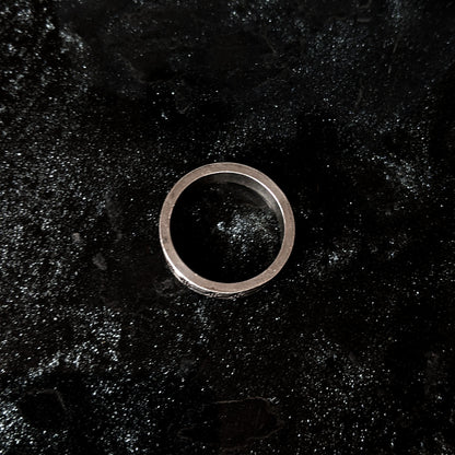 Obara Geometric Engraved Band