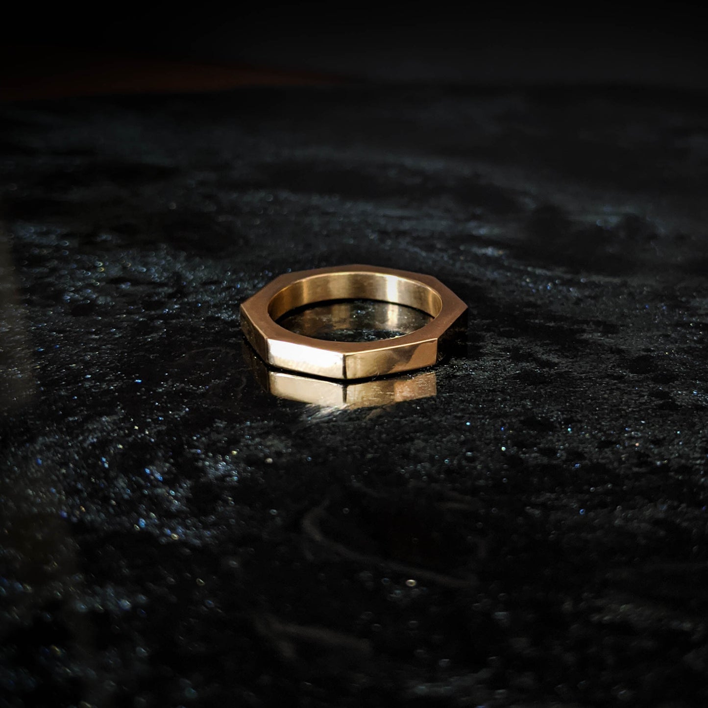 Octagon Faceted Band