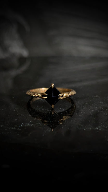 Resurrection Stone Ring (Deathly Hallow from Harry Potter)