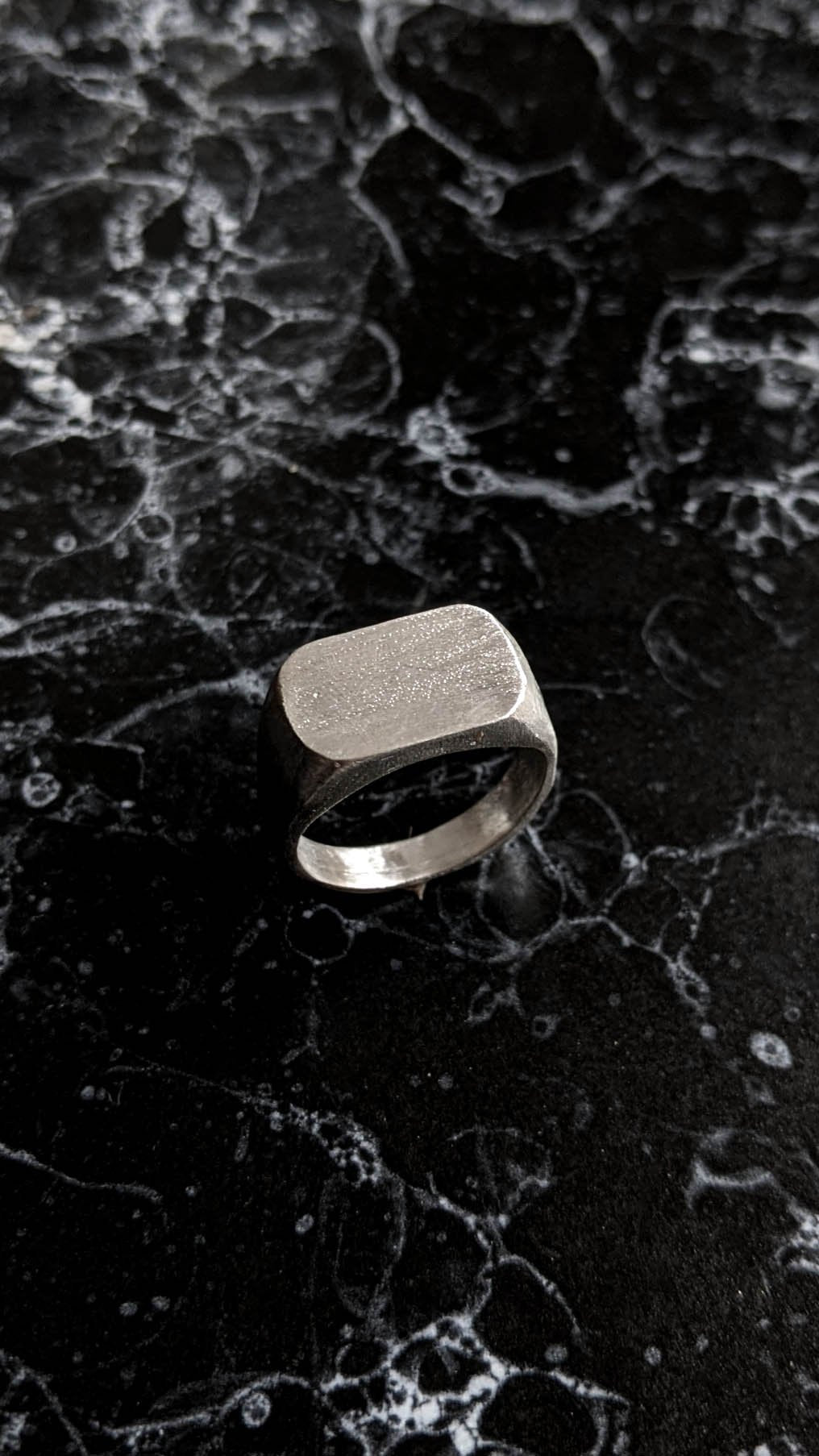 Rounded Rectangle Signet Ring