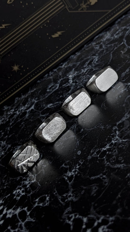 Rounded Rectangle Signet Ring