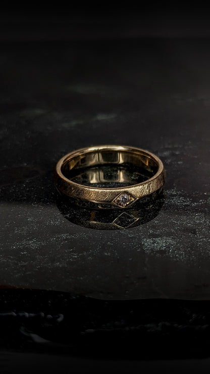 Syrio Diamond Band