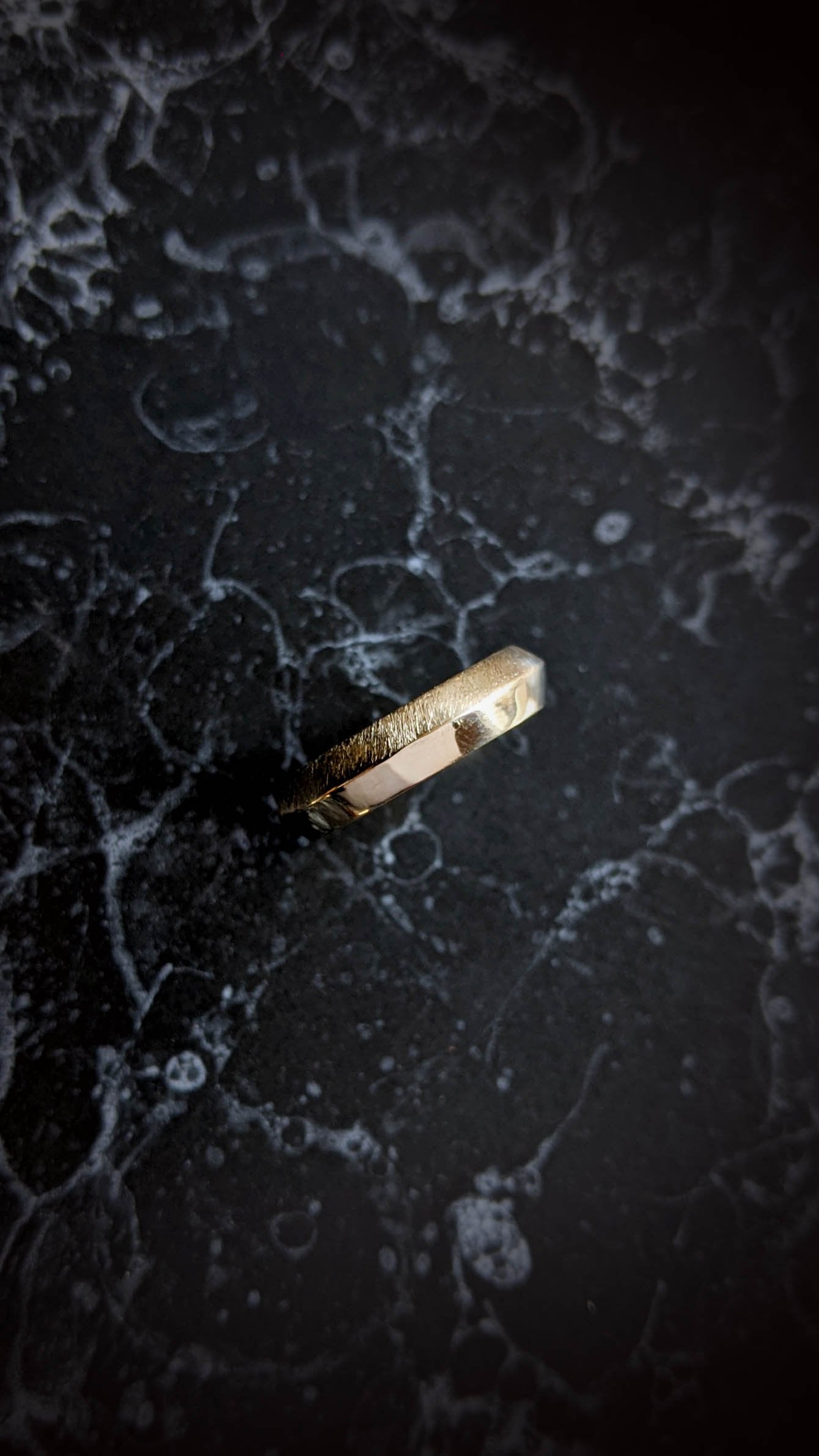 Syrio 4mm Knife Edge Ring - Ready to Ship