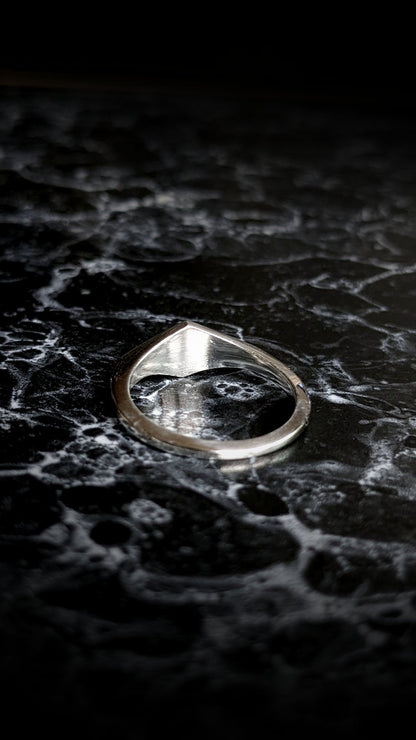 Star Flare Signet Ring