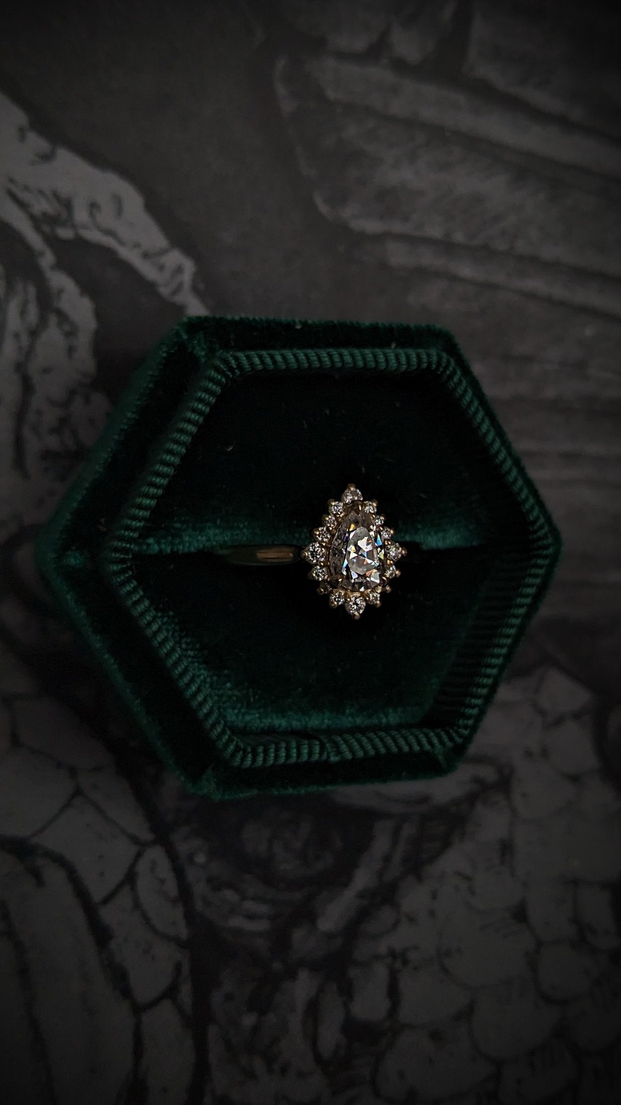 Velvet Ring Box - Green