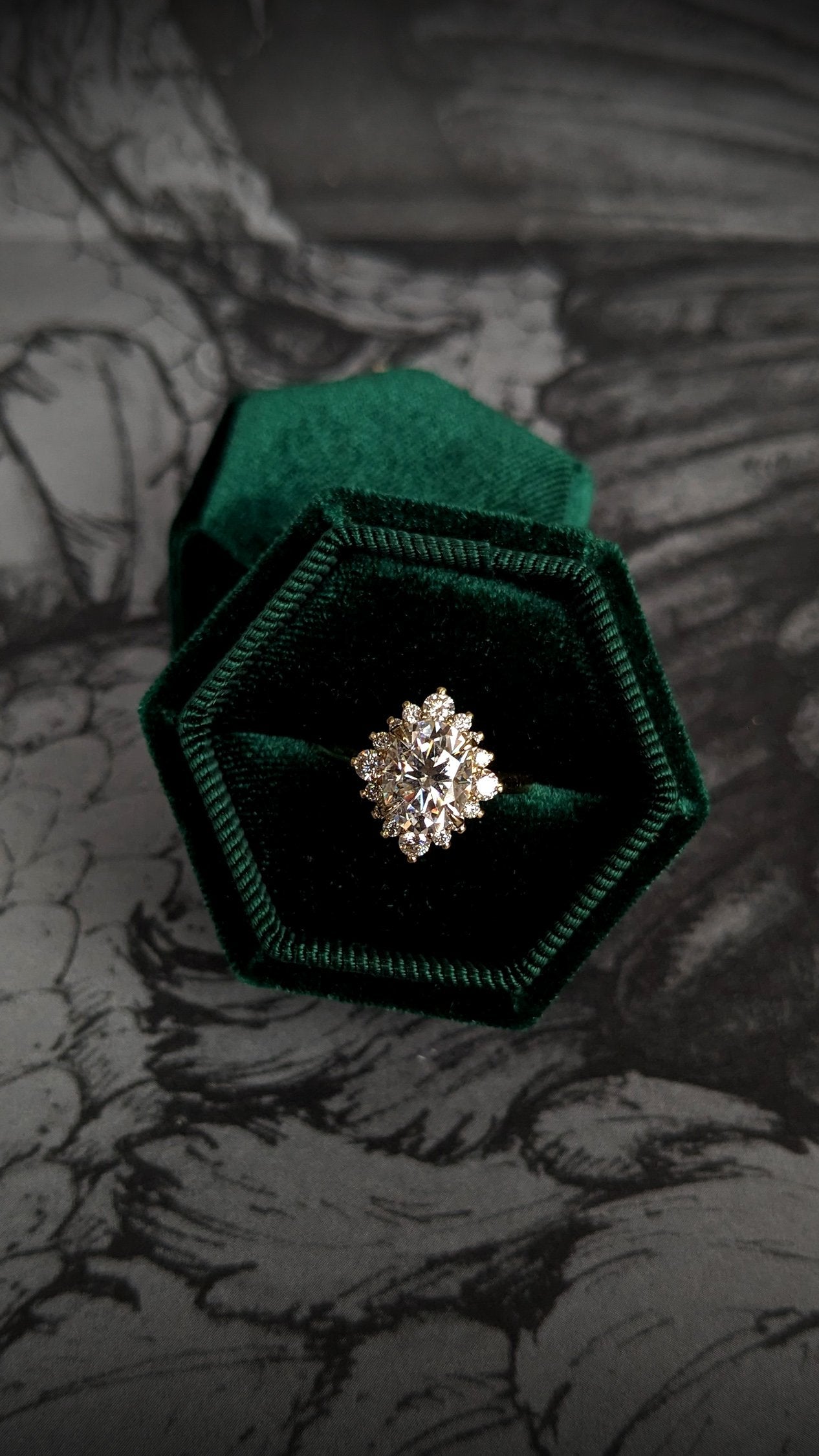 Velvet Ring Box - Green