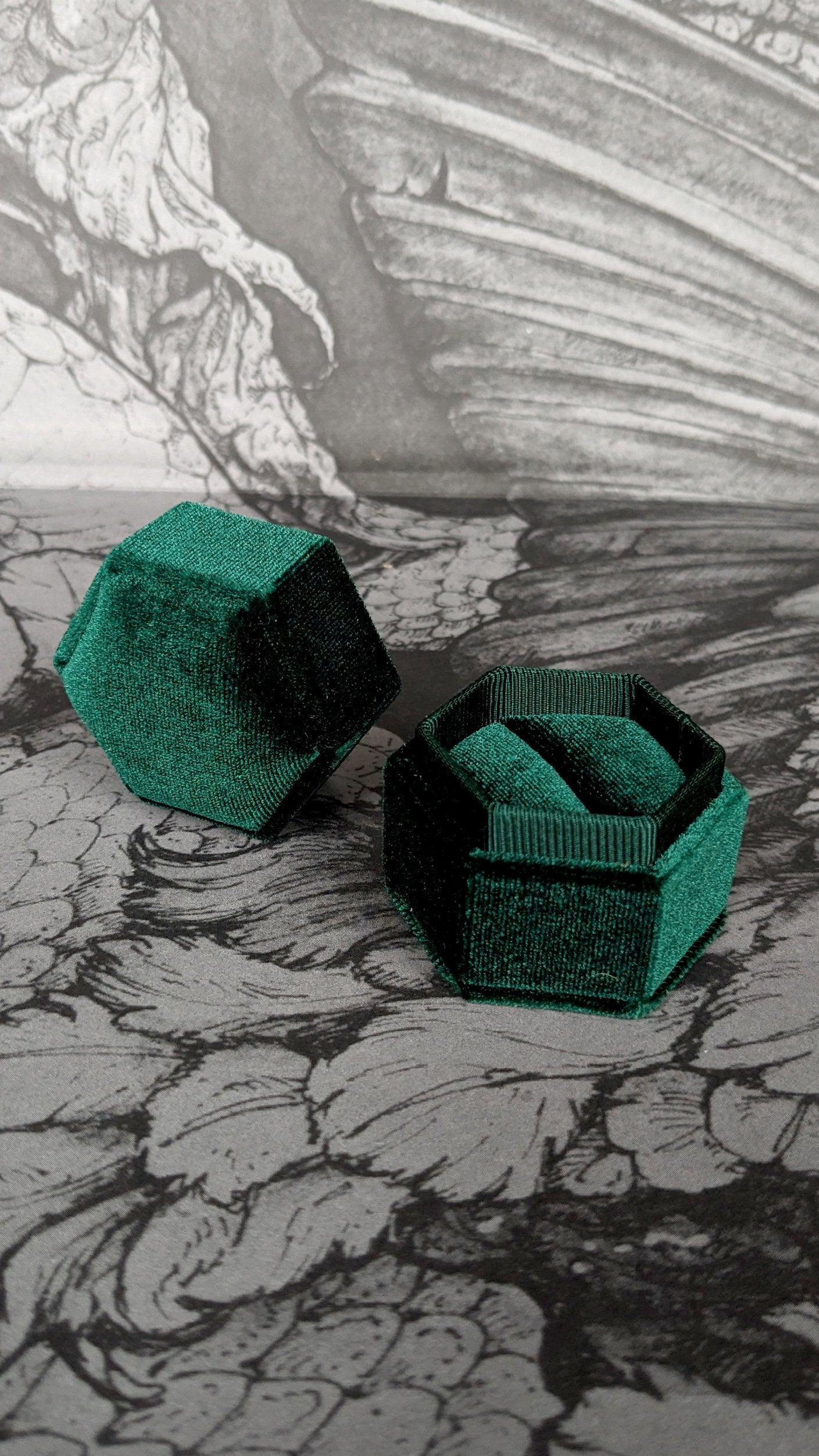 Velvet Ring Box - Green