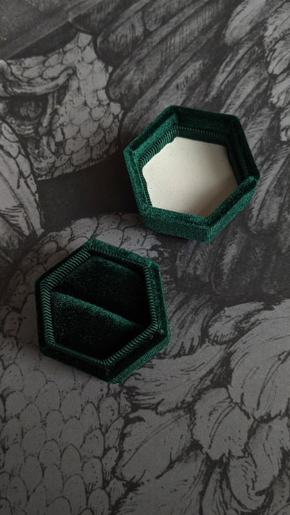 Velvet Ring Box - Green