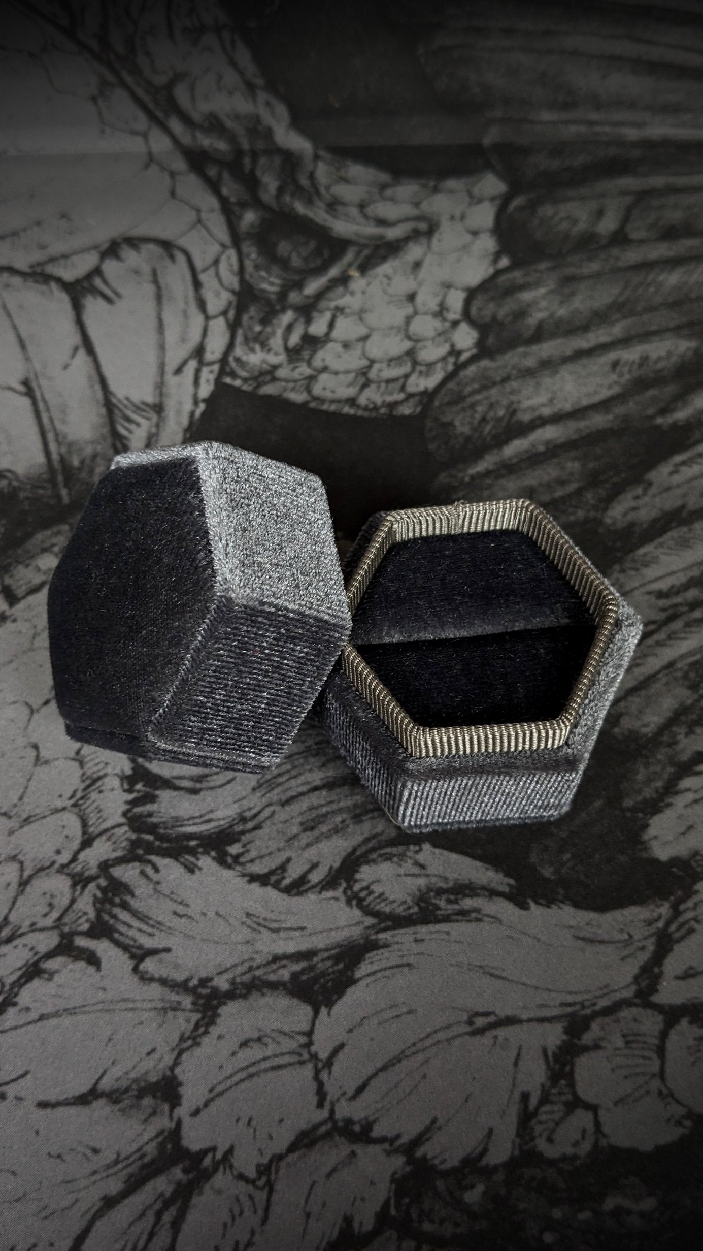 Velvet Ring Box - Grey