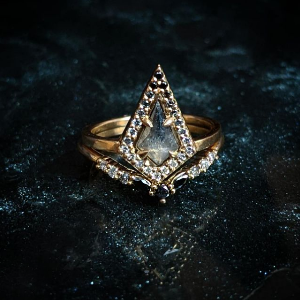 Vilya Ombre Diamond Contour Band