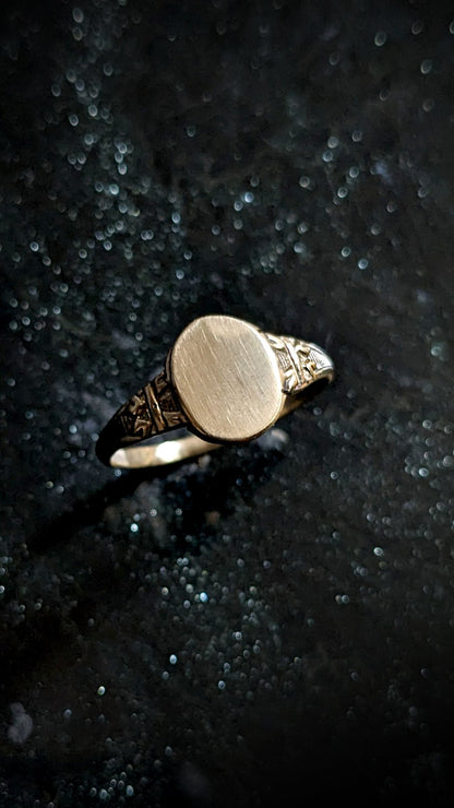 Vintage Style Oval Signet Ring
