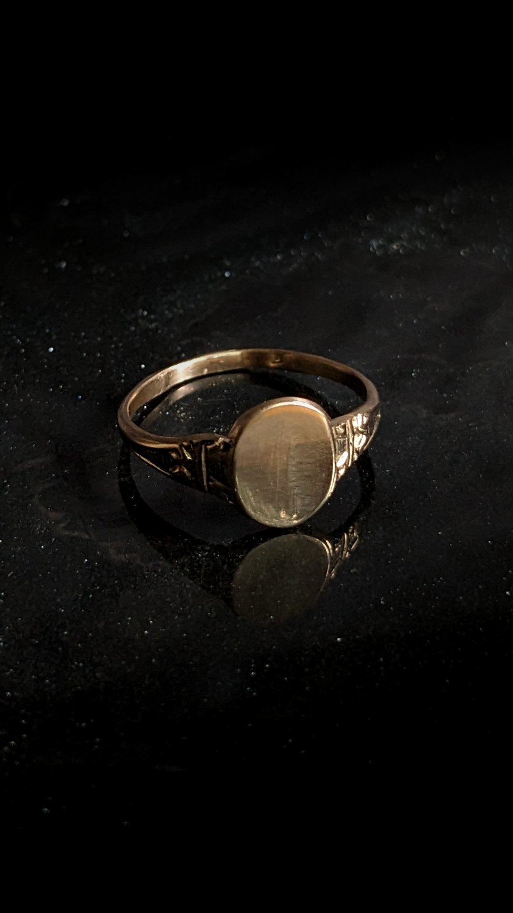 Vintage Style Oval Signet Ring