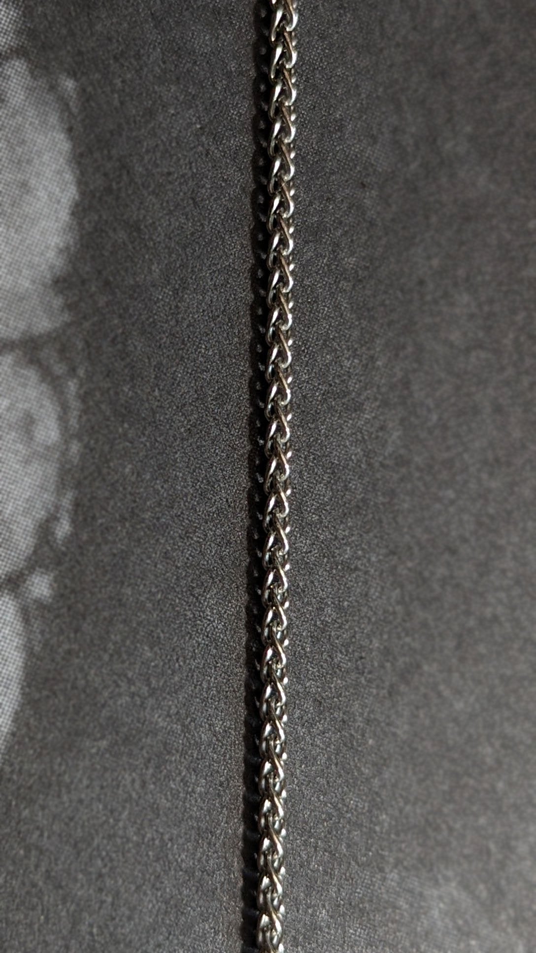 White Gold Wheat Chain