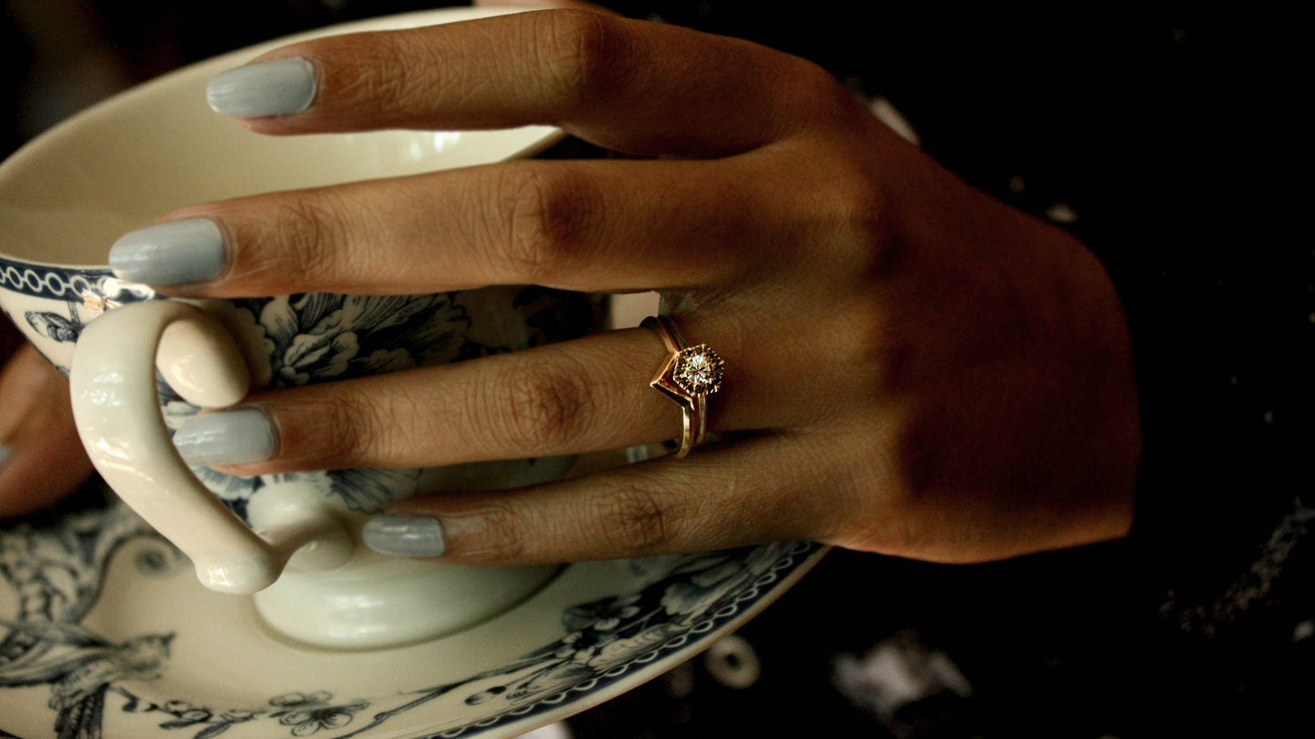 Yvaine White Sapphire Halo