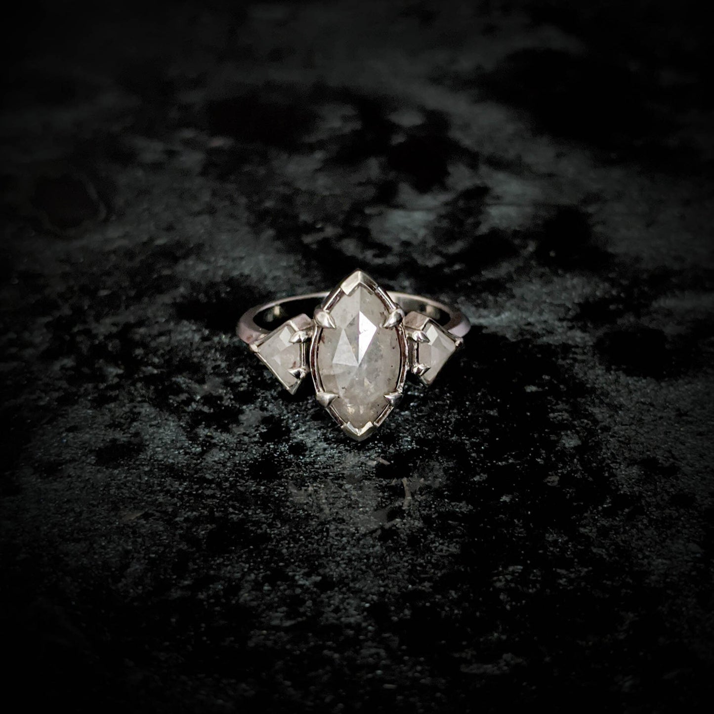 Axartha Grey Diamond Rosecut