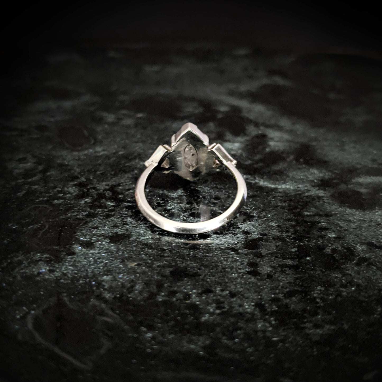 Axartha Grey Diamond Rosecut