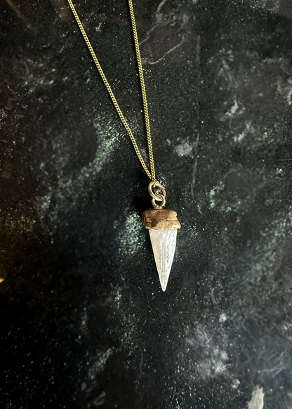 Pearl 'Tooth' Necklace - Brass