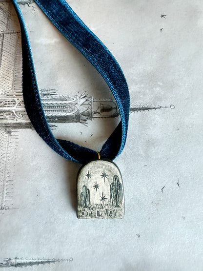 Willow Tree & Cat Cameo Necklace