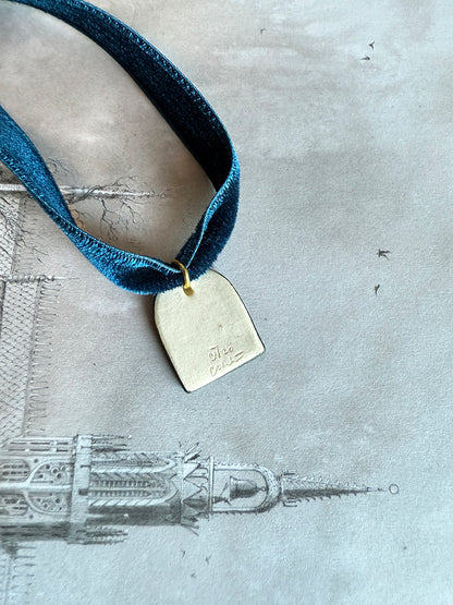 Willow Tree & Cat Cameo Necklace
