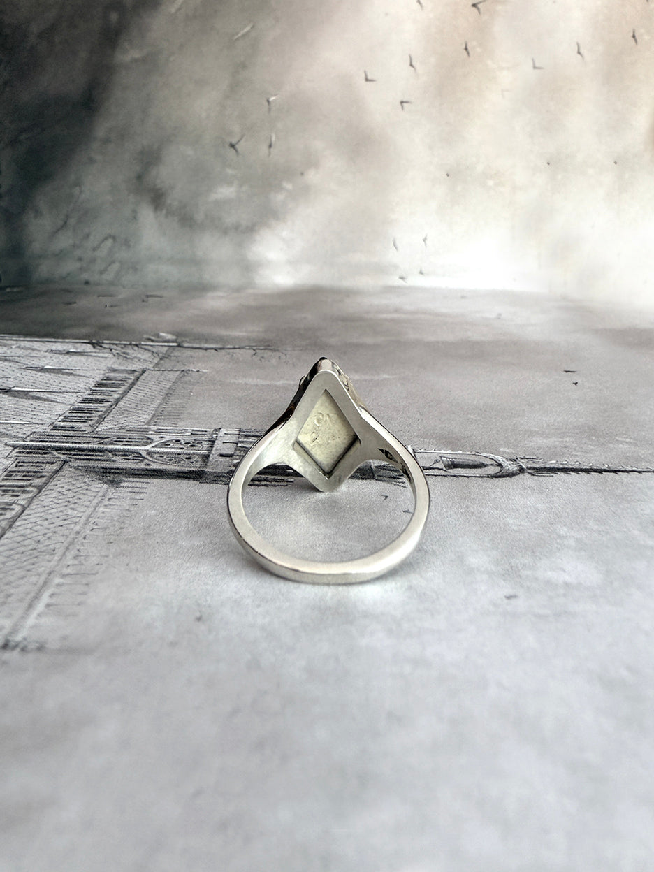 Starburst Cameo Ring